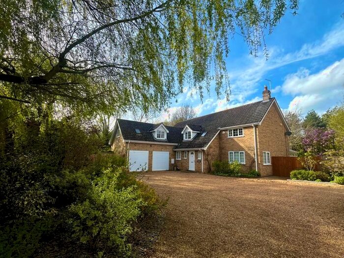 5 Bedroom Detached House For Sale In The Gardens, Norton, Bury St. Edmunds, IP31