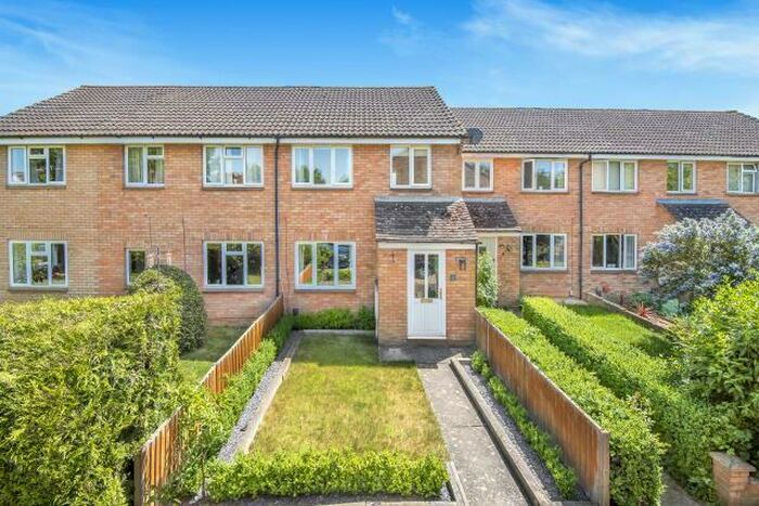 3 Bedroom Terraced House To Rent In Yarnton, Oxfordshire, OX5