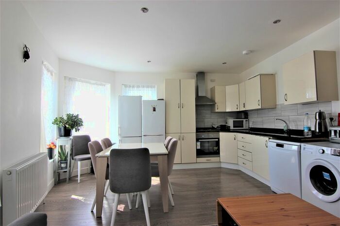 1 Bedroom Flat To Rent In Philip Lane, London, N15