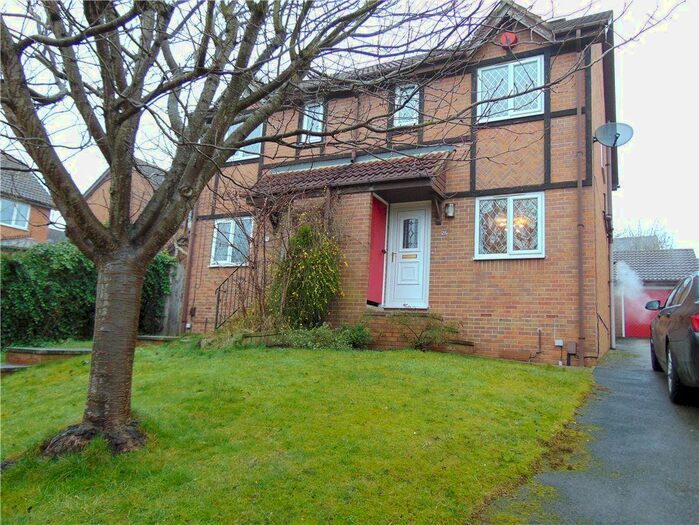 2 Bedroom Semi-Detached House To Rent In Well Holme Mead, New Farnley, Leeds, LS12
