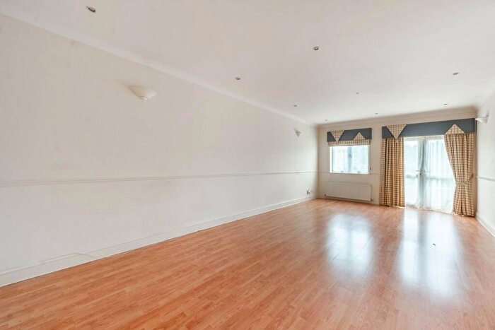 1 Bedroom Flat To Rent In Church Road, Stanmore, HA7