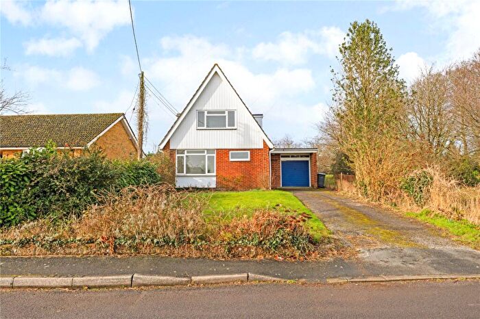 3 Bedroom Detached House To Rent In Olivers Battery Crescent, Winchester, Hampshire, SO22