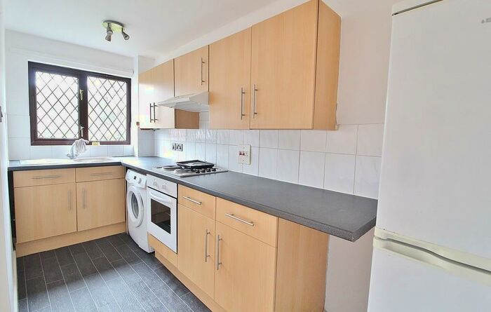 1 Bedroom End Of Terrace House To Rent In Celia Close, Waterlooville, PO7