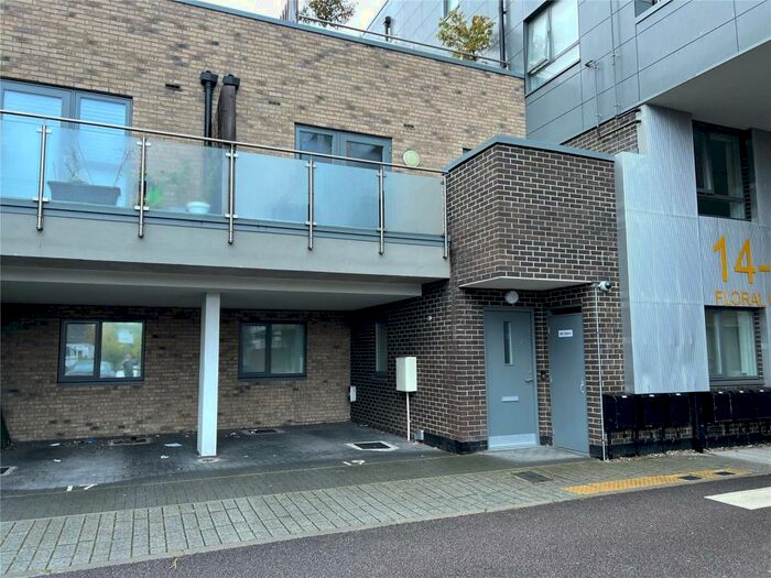 3 Bedroom Maisonette To Rent In Lily Way, Palmers Green, London, N13