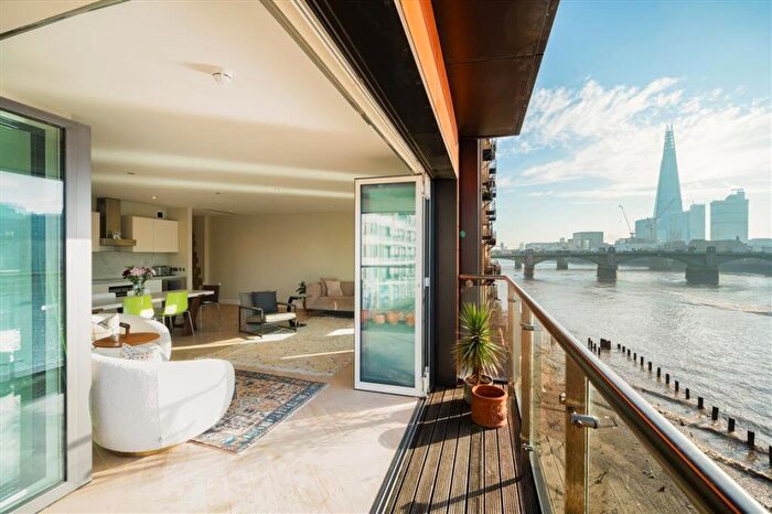 3 Bedroom Flat For Sale In High Timber Street, Upper Thames Street, EC4V