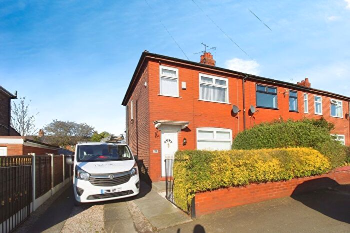 3 Bedroom Semi-Detached House To Rent In Freeman Road, Dukinfield, Greater Manchester, SK16