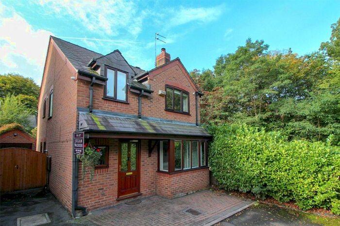 4 Bedroom Detached House To Rent In Samlesbury Close, Manchester, Greater Manchester, M20