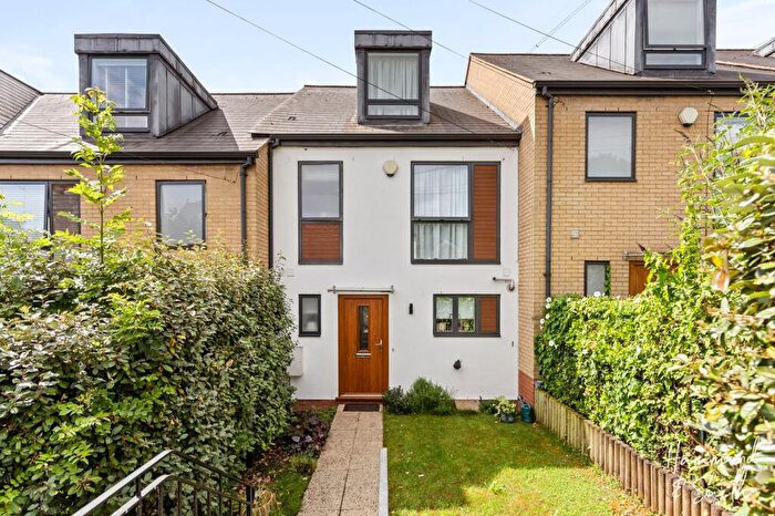 4 Bedroom Terraced House For Sale In Ivy Chimneys, Epping, CM16