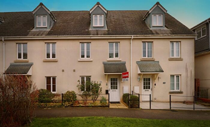 3 Bedroom Terraced House For Sale In Wagtail Walk, Corby, NN18