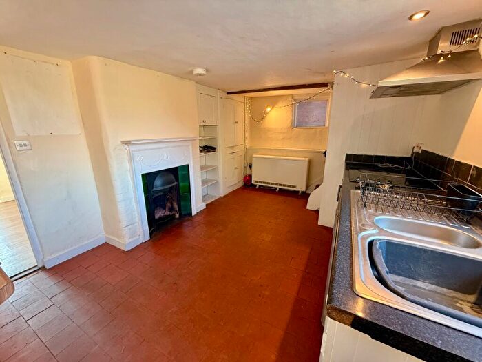 2 Bedroom Detached House For Sale In The Green, Braunston, NN11