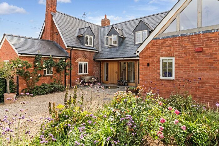 4 Bedroom Detached House To Rent In The Leigh, Gloucester, Gloucestershire, GL19