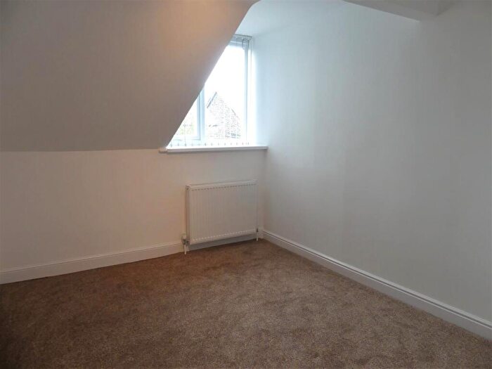 2 Bedroom Apartment To Rent In Alexandra Crescent, Ilkley, LS29