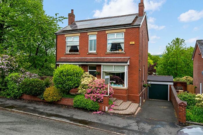 4 Bedroom Detached House For Sale In Church Road, Smithills, BL1
