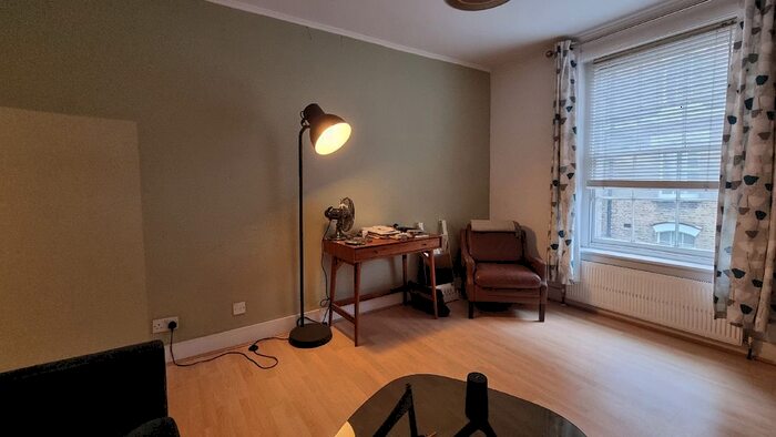 1 Bedroom Flat For Sale In Fanshaw Street, London, Hoxton, N1