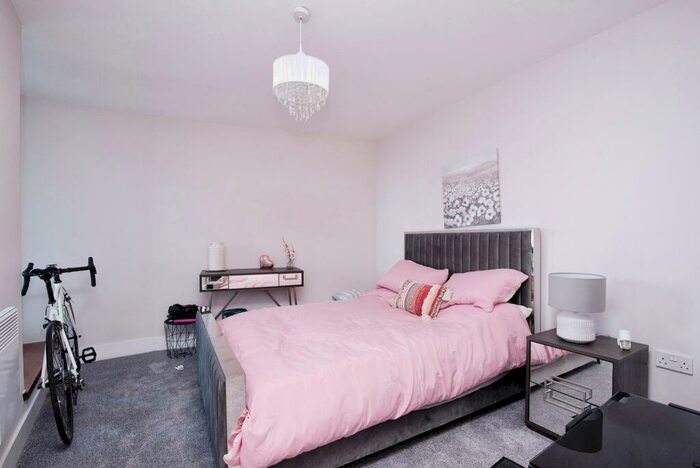 2 Bedroom Flat For Sale In Dovercourt House, Ferry Court, Cardiff, Caerdydd, CF11