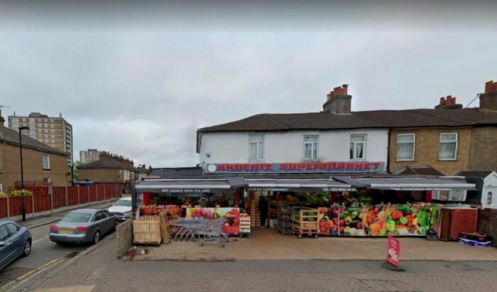 2 Bedroom Flat To Rent In - Hertford Road, Enfield, Greater London, EN3