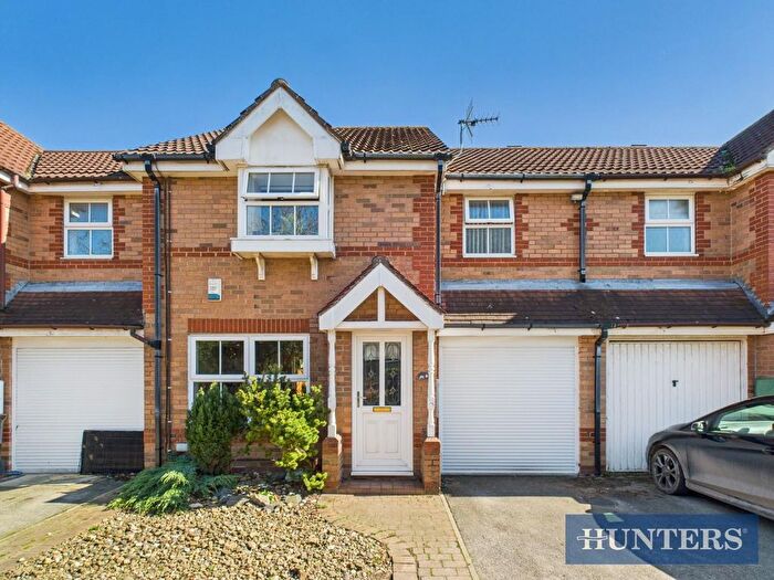 3 Bedroom Terraced House For Sale In Huzzard Close, Walkington, Beverley, HU17