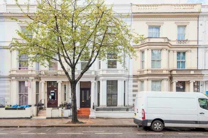 2 Bedroom Flat To Rent In Holland Road, London, W14