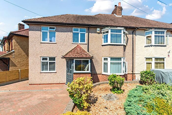 4 Bedroom Semi Detached House For Sale In Bedens Road, Sidcup, DA14