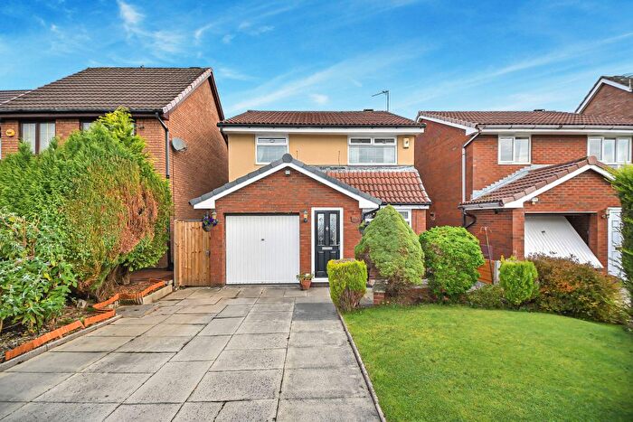 3 Bedroom Detached House For Sale In Brook Meadow, Westhoughton, Bolton, BL5
