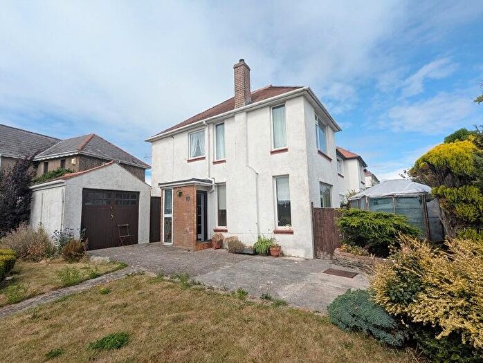3 Bedroom Semi-Detached House For Sale In West Road, Nottage, Porthcawl, Bridgend, CF36