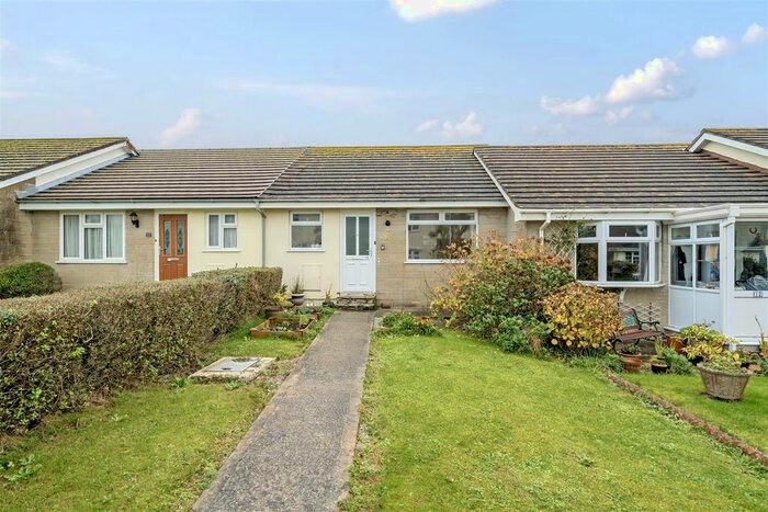 2 Bedroom Terraced Bungalow For Sale In Pentire Green, Crantock, Newquay, TR8