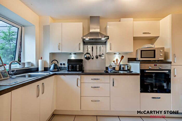 1 Bedroom Apartment For Sale In Daisy Hill Court, Bluebell Road, Eaton, Norwich, NR4