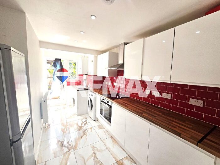 4 Bedroom Terraced House To Rent In Desford Road, London, E16