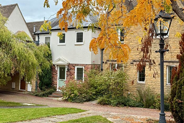 2 Bedroom House For Sale In The Courtyard Southam Road, Nr Prestbury, Cheltenham, GL52