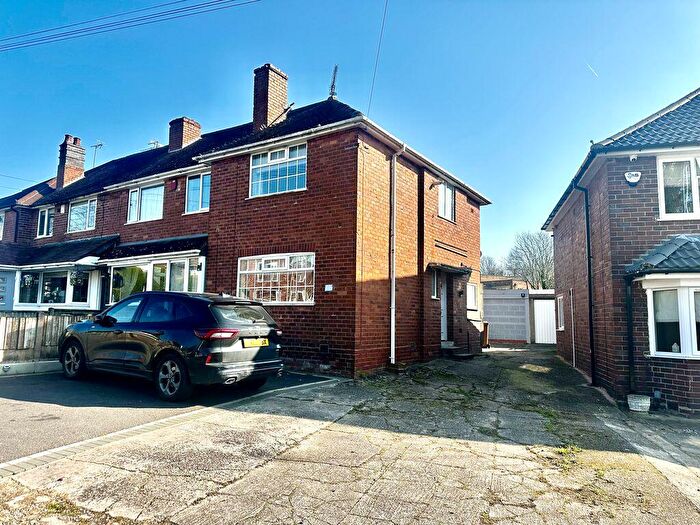 2 Bedroom End Of Terrace House For Sale In Rippingille Road, Great Barr, Birmingham, B43