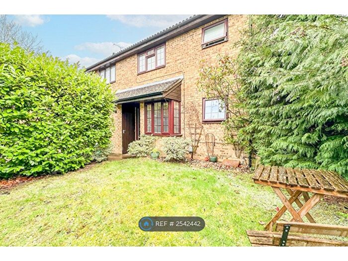 1 Bedroom Terraced House To Rent In Marefield, Lower Earley, Reading, RG6