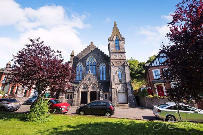 2 Bedroom Flat To Rent In Torwood Gardens Road, Torquay, TQ1