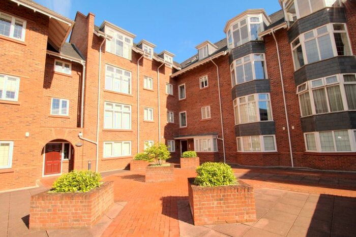 2 Bedroom Flat To Rent In Flat Central Place Station Road, Wilmslow, Cheshire, SK9
