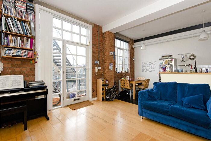 2 Bedroom Flat To Rent In Indigo Mews, Carysfort Road, N16