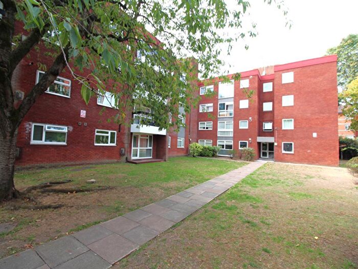 2 Bedroom Flat To Rent In Grange Gardens – Reduced, N14