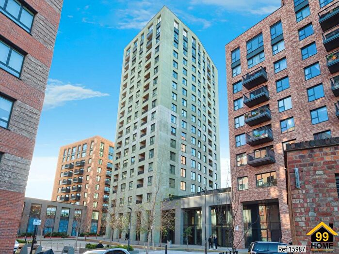 2 Bedroom Apartment For Sale In Headwater Point, London Borough Of Tower Hamlets, E3