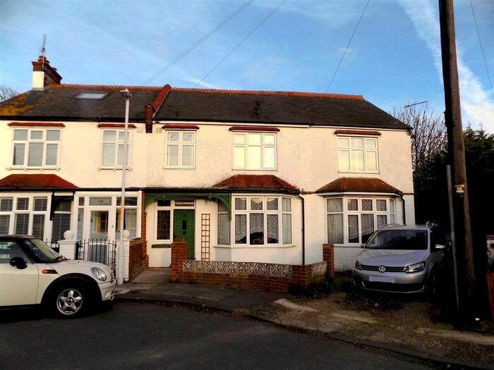 5 Bedroom Semi-Detached House To Rent In Linden Avenue, Broadstairs, CT10