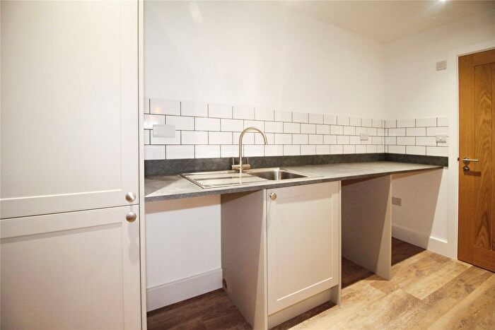 2 Bedroom Barn Conversion To Rent In Clawton, Holsworthy, EX22