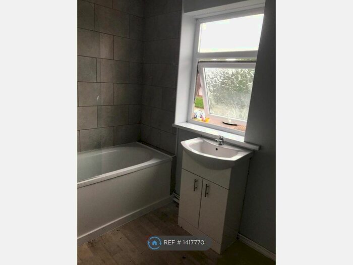 4 Bedroom Terraced House To Rent In Calvers, Runcorn, WA7