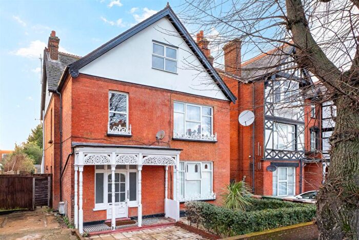 1 Bedroom Flat For Sale In St. James Road, Sutton, SM1