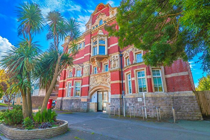 2 Bedroom Penthouse For Sale In Boulevard, `The Muse` Stunning Views, BS23