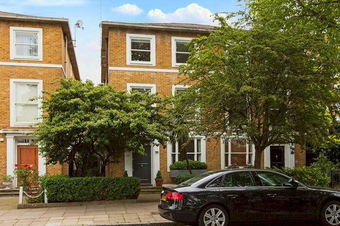 5 Bedroom Flat To Rent In Loudoun Road, London, NW8