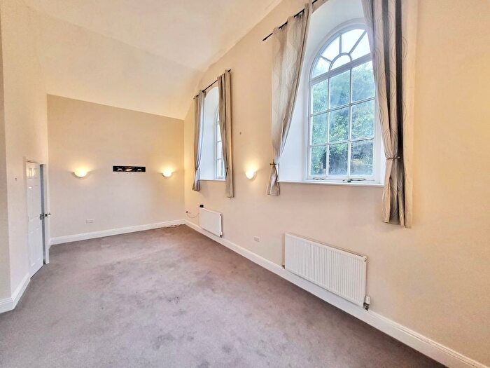 2 Bedroom Flat To Rent In Morris Street, Morriston, Swansea, SA6