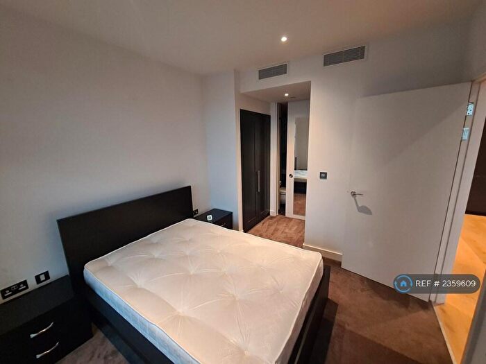 1 Bedroom Flat To Rent In Bridgewater House, London, E14