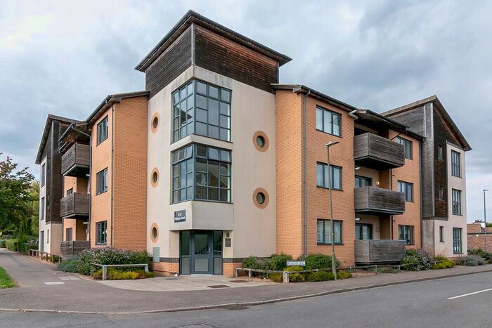 1 Bedroom Flat To Rent In Southfields, Letchworth Garden City, SG6