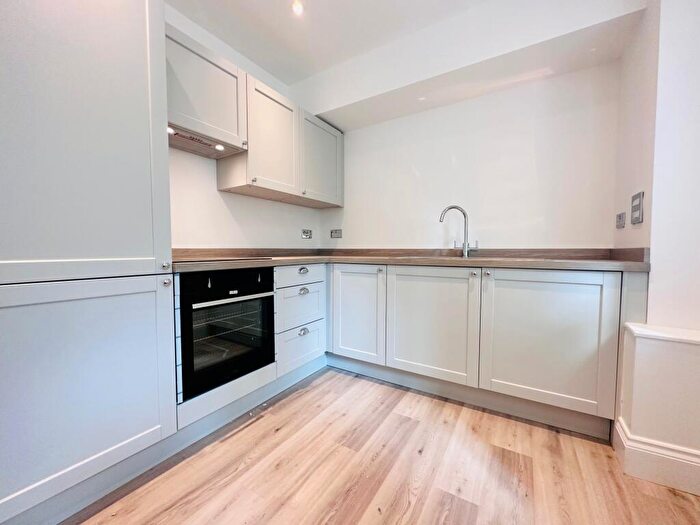 3 Bedroom Duplex To Rent In St. Marys Gate, Derby, DE1