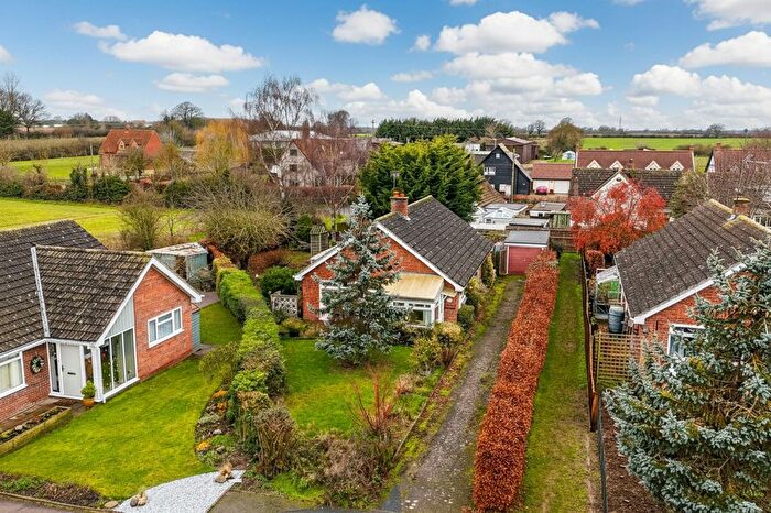 3 Bedroom Detached Bungalow For Sale In Church Close, Hepworth, Diss, IP22