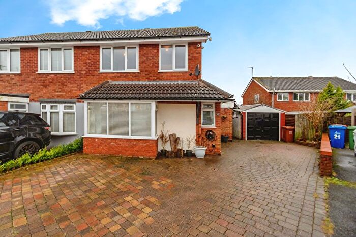3 Bedroom Semi Detached House For Sale In Foxhill Close, Cannock, Staffordshire, WS12