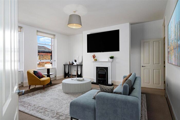 1 Bedroom Penthouse For Sale In Cosway Mansions, Shroton Street, London, NW1
