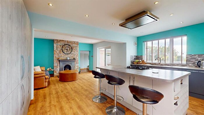 4 Bedroom Detached Bungalow For Sale In Warners Road, Newton Longville, Milton Keynes, MK17